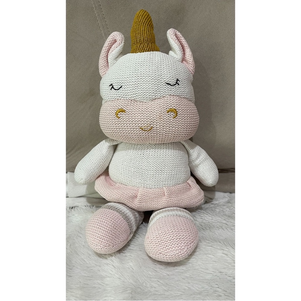Kenzie Unicorn Knitted Stuffed Toy Rattle.